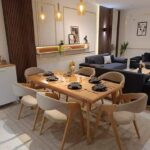 Table et 6 Chaises Queen